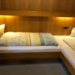 Gaestehaus Am Kurparkweg 3* Reit im Winkl