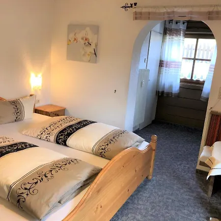 Gaestehaus Am Kurparkweg Maison d'hôtes 2*
