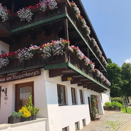 Gaestehaus Am Kurparkweg 3*