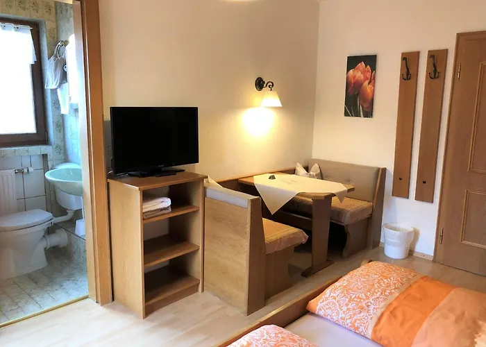 Pensión Gaestehaus Am Kurparkweg 3*