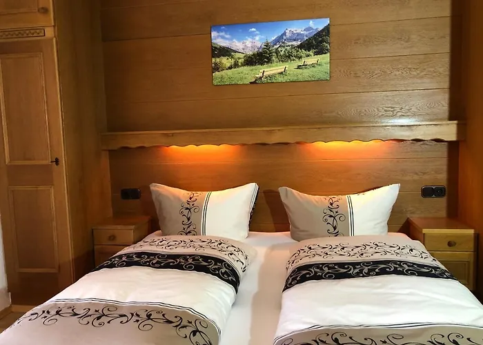 Gaestehaus Am Kurparkweg 3*