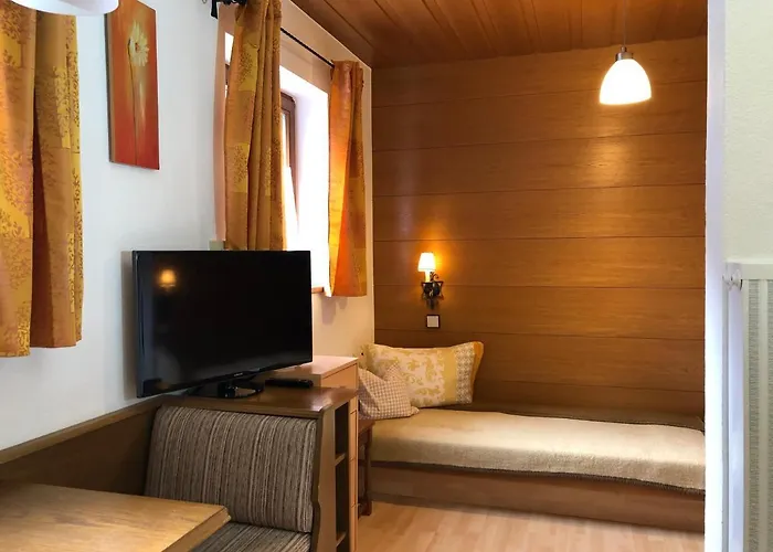 Gaestehaus Am Kurparkweg 3*