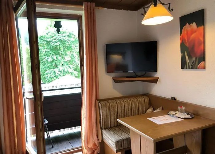 Gaestehaus Am Kurparkweg 3* Reit im Winkl