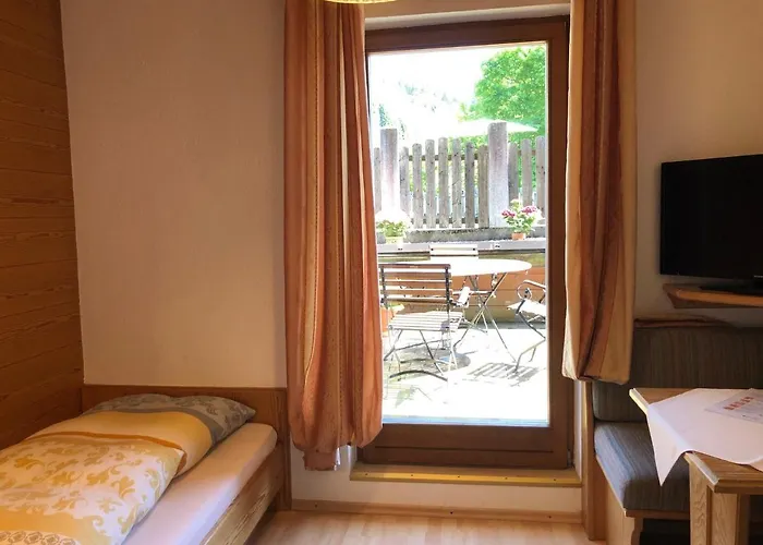 Pensión Gaestehaus Am Kurparkweg 3*
