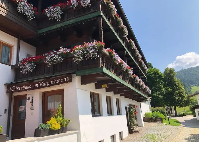 Gaestehaus Am Kurparkweg 3*